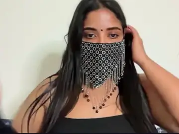 Stripchat Best Webcam of Tamil_Silky