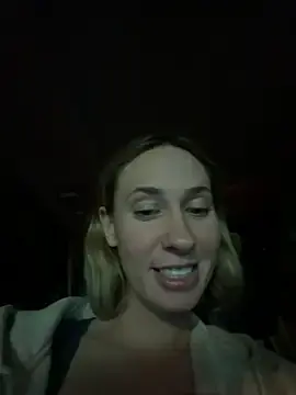 Stripchat Adult Webcam of M1ssyk1ssy