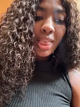 Stripchat Watch Live Sex Cams of Angel_tammy