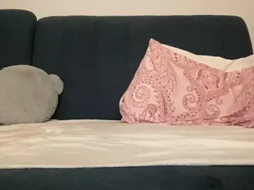 Stripchat Live Sex Cam of Sasha__Love