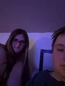 Stripchat Best live sex cam show of CurvyPaar2