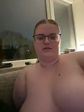 Stripchat Watch Live Sex Cams of CurvyPaar2