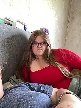 Stripchat Adult Webcams of CurvyPaar2