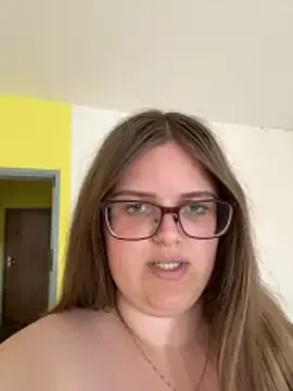 Stripchat Sex Cam of CurvyPaar2