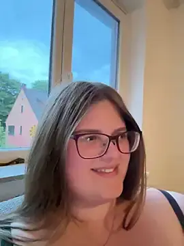 Stripchat Sex Cam of CurvyPaar2