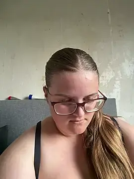Stripchat Private Sex Chat of CurvyPaar2