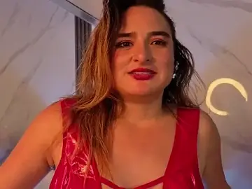 Stripchat Live Sex Cam of CandyQueenGold