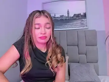 Stripchat Adult Webcams of selene_tylor_