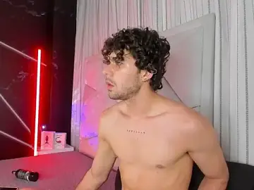 Stripchat Best Webcam of Luca_ferrer_