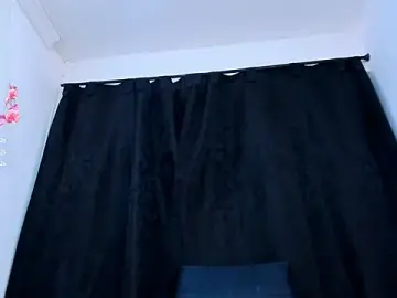 Stripchat Sex Cam of AnithaaYork