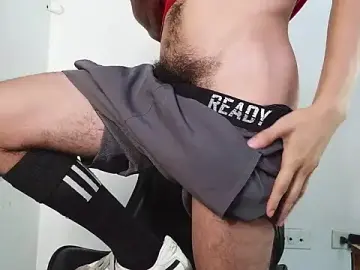 Stripchat Live Sex Cam of HomeAloneK