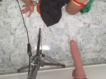 Stripchat Live Sex of HomeAloneK