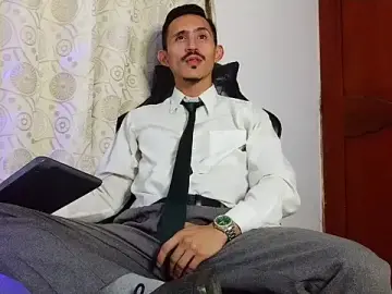 Stripchat Sex Chat of HomeAloneK