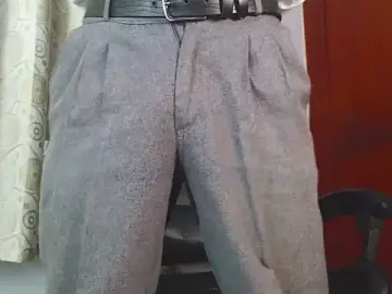 Stripchat Free Live Porn of HomeAloneK