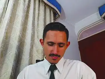 Stripchat Live Sex Cam of HomeAloneK
