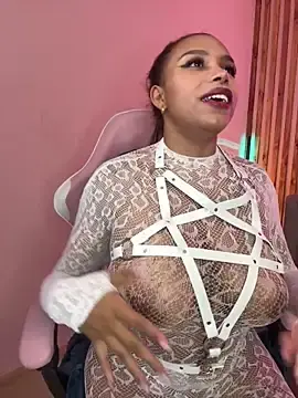 Stripchat Best live sex cam show of MadeleineSanez