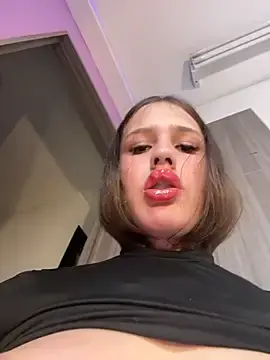 Stripchat Adult Webcam of ValeriaAguilar