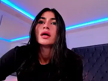 Stripchat Adult Webcam of emilie_xx_