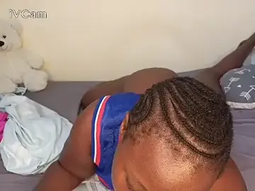 Stripchat Live Sex Cam of Horny_wifey254