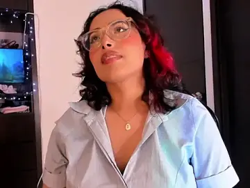 Stripchat Free Porn Cam of willow_poisson
