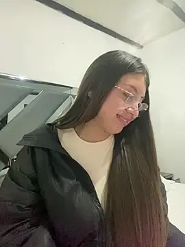 Stripchat Sex Cam of Sara-cooper2