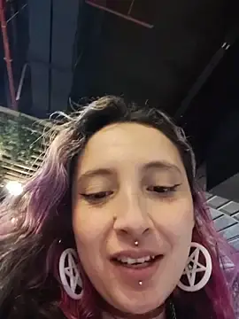 Stripchat Live Sex of _Laary_Lily