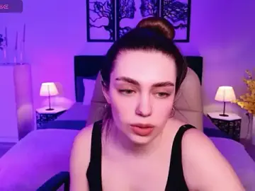 Stripchat Free Live Porn of DaniellaLovely