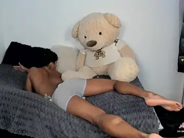 Stripchat Free Porn Cam of LittleParker
