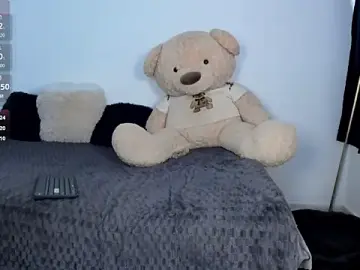 Stripchat Sex Cam of LittleParker