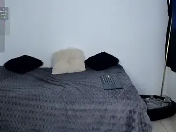 Stripchat Free Porn Cam of LittleParker