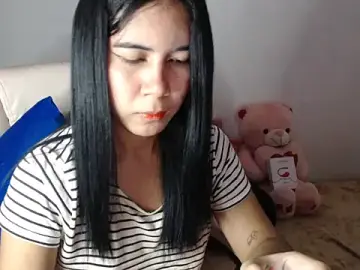 Stripchat Live Sex of TransPetite1