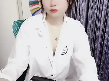 Stripchat Free Porn Cam of Ari-sweety