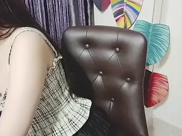 Stripchat Live Sex Cam of Ari-sweety