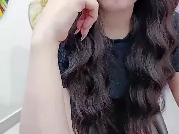 Stripchat Live Sex Cam of Ari-sweety