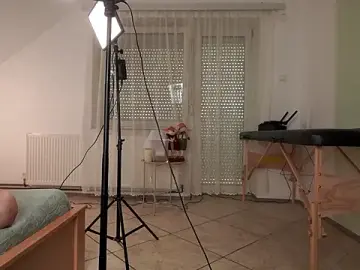 Stripchat Free Porn Cam of foxeslovefoxes