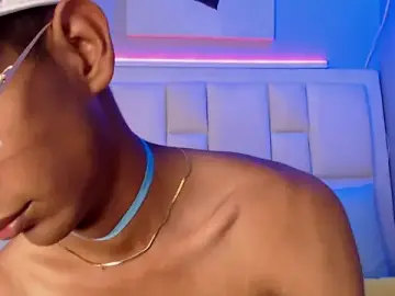 Stripchat Live Porn of Nick_Collins18