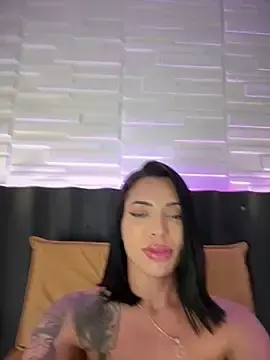 Stripchat Live Porn of LunahMiller