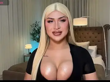 Stripchat Adult Webcams of Your_Majesty_Tyra