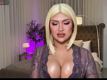 Stripchat Adult Video Chat of Your_Majesty_Tyra