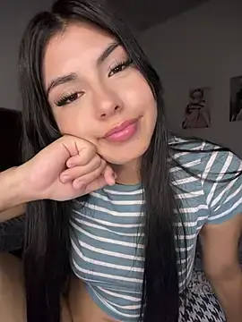 Stripchat Watch Live Sex Cams of hurrem_18