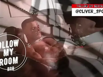 Stripchat Best Webcam of OliverSport