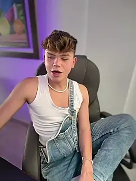 Stripchat Best Webcam of PRINCE_STEV