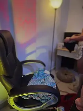 Stripchat Live Sex Cam of PRINCE_STEV