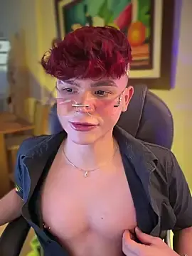 Stripchat Sex Cam of PRINCE_STEV