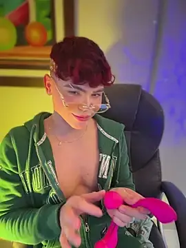 Stripchat Sex Cam of PRINCE_STEV