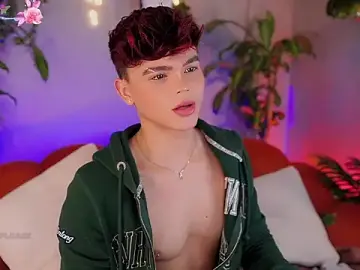 Stripchat Free Live Porn of PRINCE_STEV