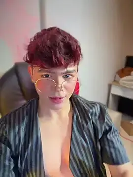 Stripchat Sex Cam of PRINCE_STEV