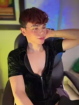 Stripchat Free Porn Cam of PRINCE_STEV