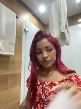 Stripchat Adult Webcam of ari_sexy1