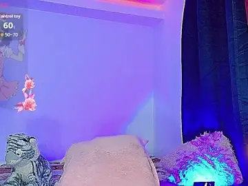 Stripchat Free Porn Cam of barbiedolls_x
